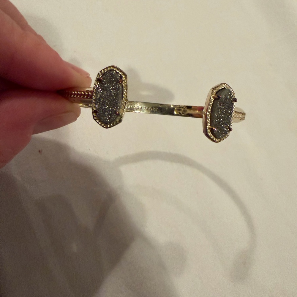 Kendra Scott - Picture 3 of 4